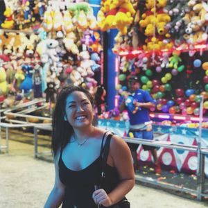 Meet your Posher, Naomi